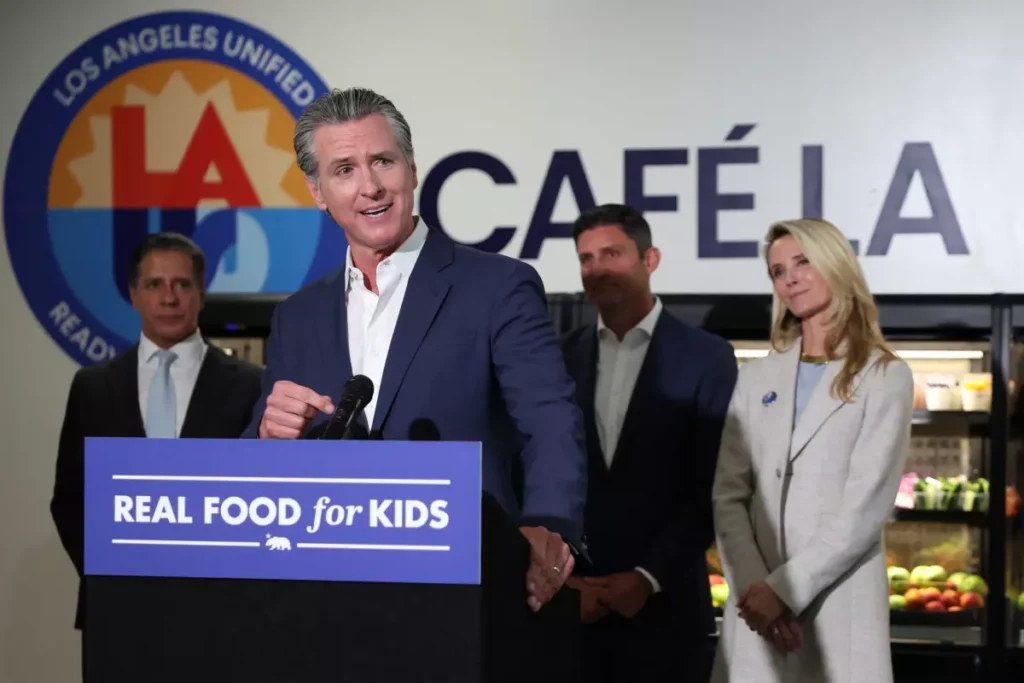 Gavin Newsom Signs Student Literacy Bill
